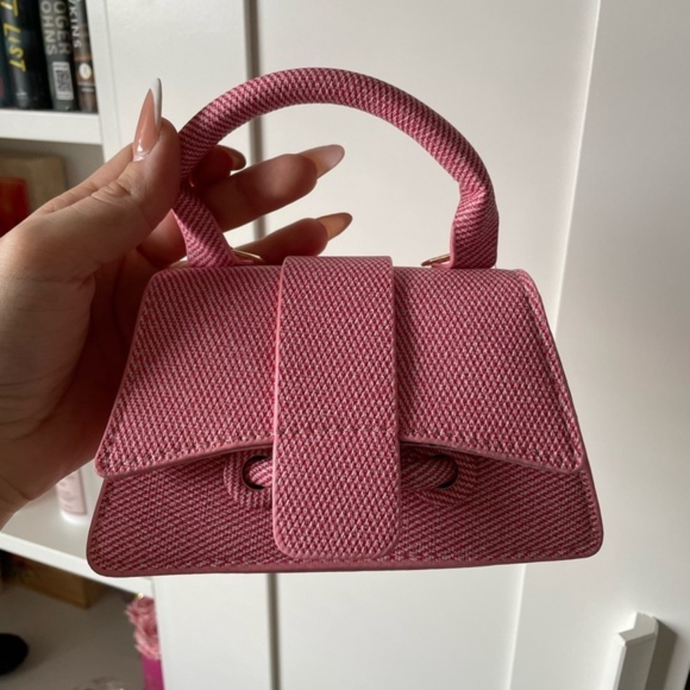Elegant Pink Handbag